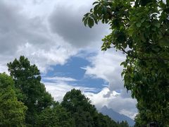 -丽江文化旅游学院