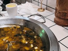 -蛙一刀·麻椒鱼火锅(金仙桥店)