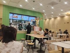 -德克士(榆次君豪店)