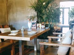 -HIGH FIVE哈福手工汉堡(桂林路店)