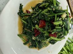 -迎宾楼(解放西街店)