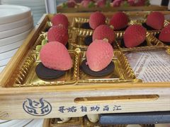-黑金·寻焰自助百汇·烤肉·火锅(中街店)