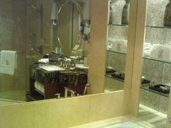 -上海波特曼丽思卡尔顿酒店