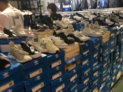 -五环Outlets(高新工厂店)