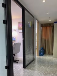 -咪咪专业脱毛连锁机构