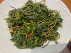 -黄泥岗·地道湖北菜(奥特莱斯店)