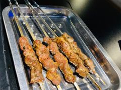 牛肉串-西街夜油条·麻团包乌饭