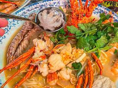 -霆记海鲜·只为这碗面(滨江店)