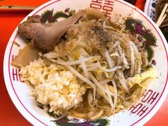 -拉面莊夢語＆中华料理八椿