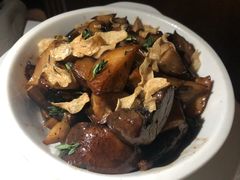 布拉塔芝士配菌菇-城市露台景观餐厅(淮海路店)