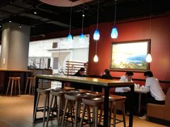 大堂-The Habit Burger Grill 哈比特汉堡(复兴soho店)