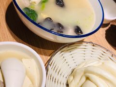 -东北小二东北菜(大车家巷店)