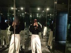 -穹六人间 people 6(岳阳路店)
