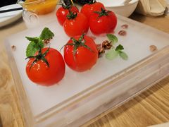 番茄脆菇沙拉-小大董·烤鸭(王府井apm店)
