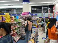 -SUGI杉药局(道顿堀东店)