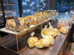 -红跑车蛋糕世界(清江路店)