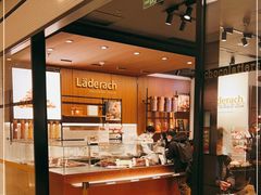 -Laderach 莱德拉(上海环贸iapm店)