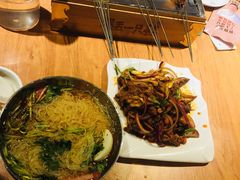 -喝丢一只鞋辣炒海鲜小烧烤(三八广场店)