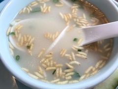 -三人行骨头王火锅(长寿店)