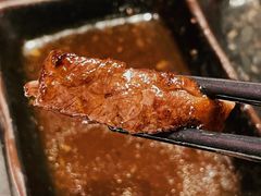 -山川小町·极番烧肉(新地假日广场店)