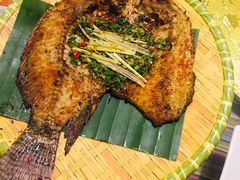 香茅草烤鱼-呐咪傣园·云南菜(石厦店)