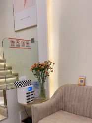 -MIDA蜜哒•科技逆龄美肤连锁