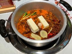 -大芊金重庆串串火锅(南京路店)