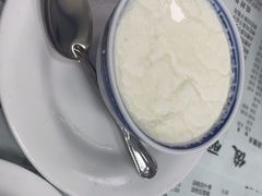-俊丽双皮奶甜品店