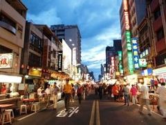 -六合夜市