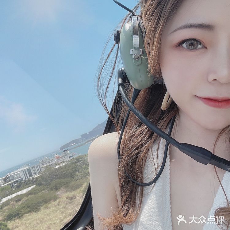 🚁 三亚旅行·直升机初体验 当飞行员俯瞰全三亚