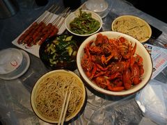 老武汉油焖大虾-霄汉牛三鲜湖北砂锅菜(万松园2店)
