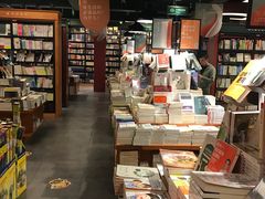 -西西弗书店＆矢量咖啡(花园城店)
