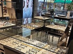 -博士眼镜(南昌八一大桥店)