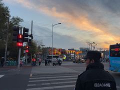 -龙湖星悦荟(颐和店)