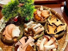 -慢丽江·云南野生菌土鸡锅(西山店)