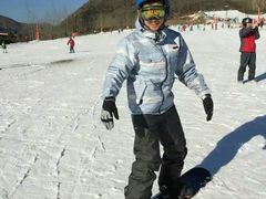 -乔波室内滑雪场