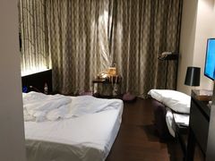 -桔子酒店(合肥淮河路步行街大东门地铁站店)