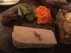 -羽深肉铺 Steak & Wine