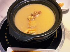 -六少·猪肚包鸡火锅(卓悦INTOWN店)