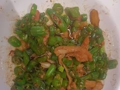-渝是乎酸菜鱼(龙旗购物中心店)
