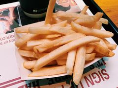 -The Habit Burger Grill 哈比特汉堡(复兴soho店)