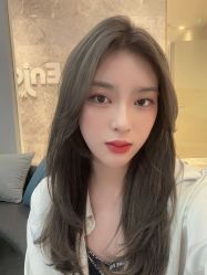 -艾美A·M Hair Salon