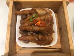 百合酱蒸凤爪-一盒小幸运