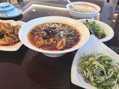 -喜乐餐厅•灯笼虾球首创者•本地小海鲜(二马路店)