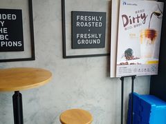 用餐区-瑞幸咖啡(长城万富汇店)