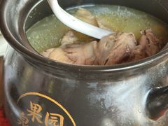 -崂山水果园农家宴(泉水鸡店)