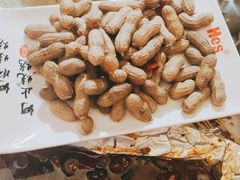 -何师烧烤Pro ·江湖川菜·小龙虾·精酿(太古里旗舰店)