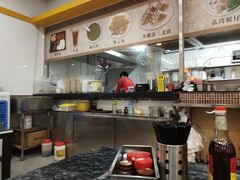 -燊意布拉肠云吞面(中山四路店)