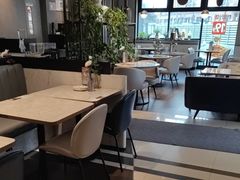 -必胜客(漕宝路店)