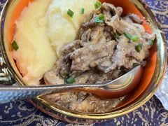 焖牛肉伴土豆泥-喀秋莎俄罗斯西餐厅(广州分店)